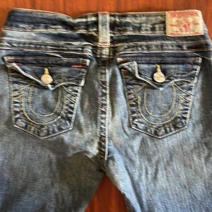 True Religion blue jeans 👖 . Size 30 petite